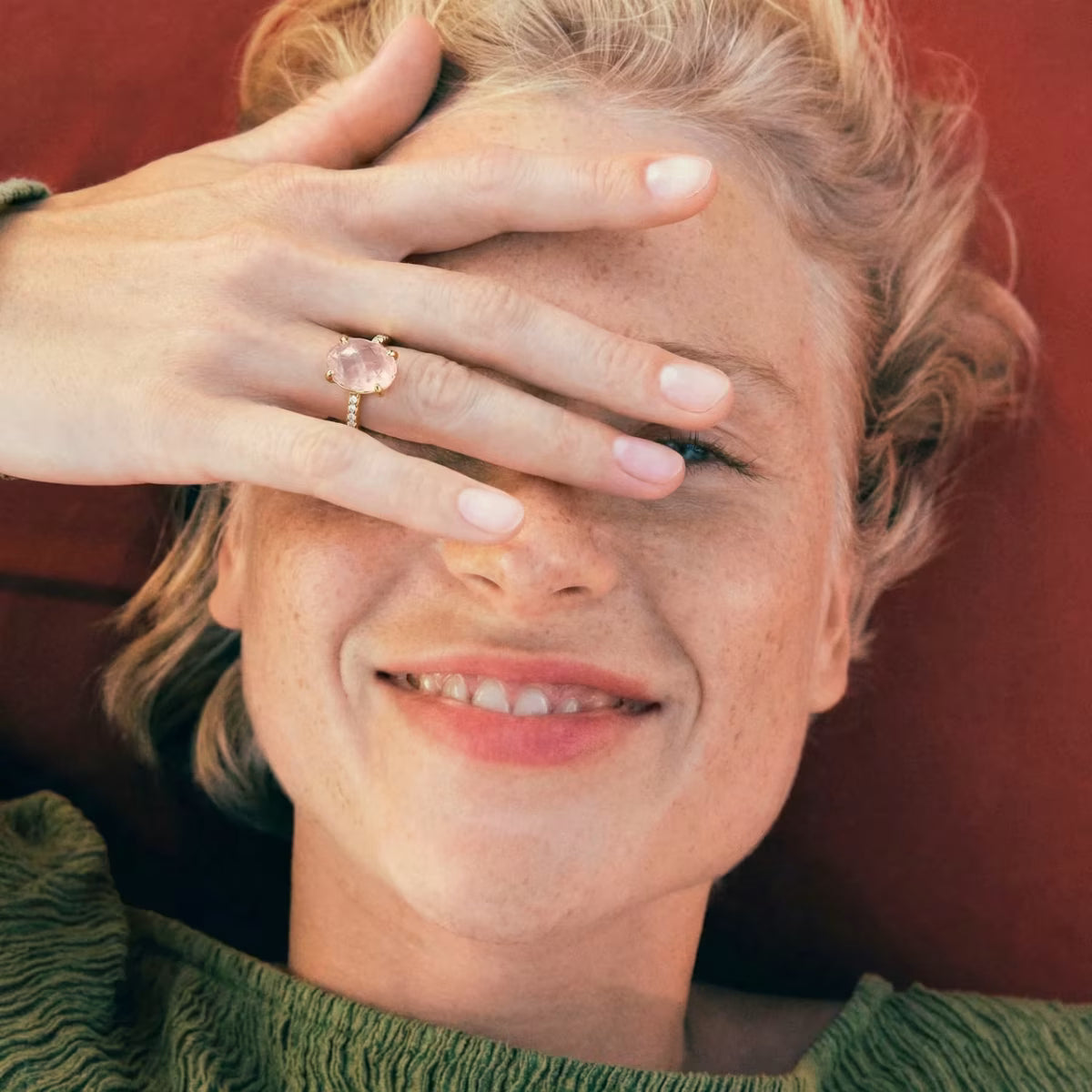 Lumière Rose Quartz Ring close up showing tarnish-free detail