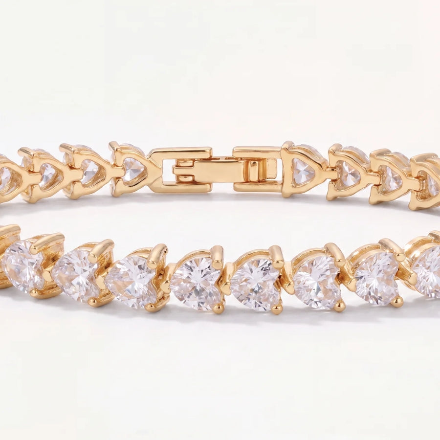 Heart cut tennis bracelet close-up, heart CZ in three-prong setting