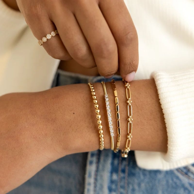 Gold Bar Bracelet texture close-up