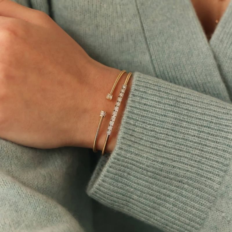What to Engrave on Jewellery: 50+ Personalisation Ideas - Moonela UK