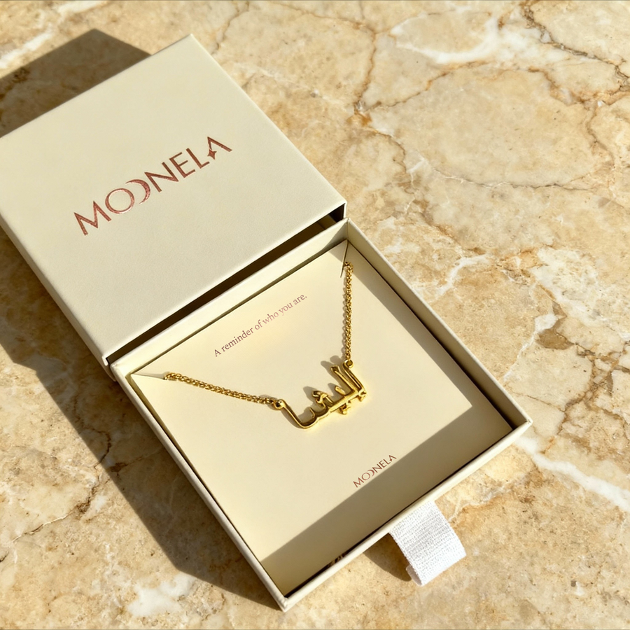 Moonela premium magnetic gift box for imperméable earbagues delivery