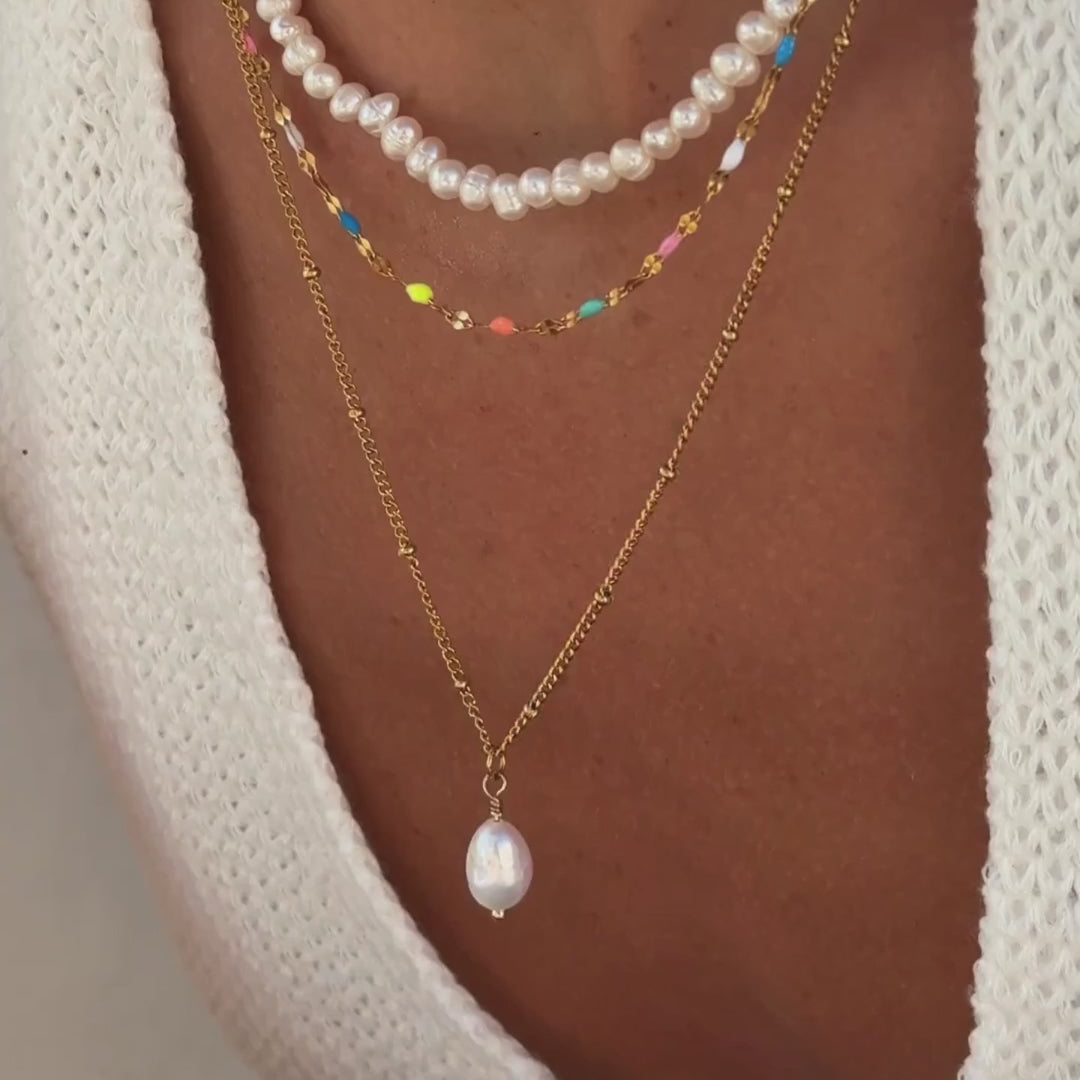 Moonela pearl pendant layered with fine chains – elegant gemstone necklace
