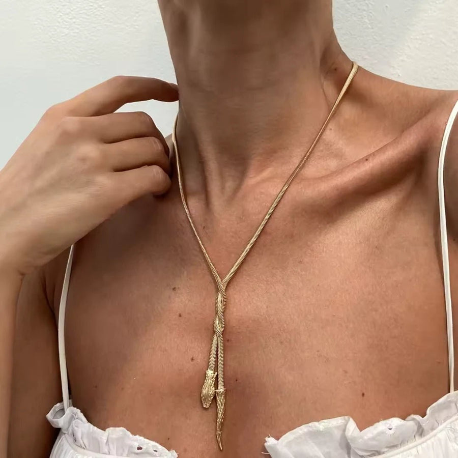 gold snake smooth chain collier flat texture for layebague Moonela UK